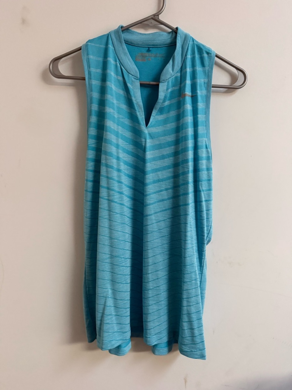 Nike Aqua Striped V-Neck Sleeveless Tank